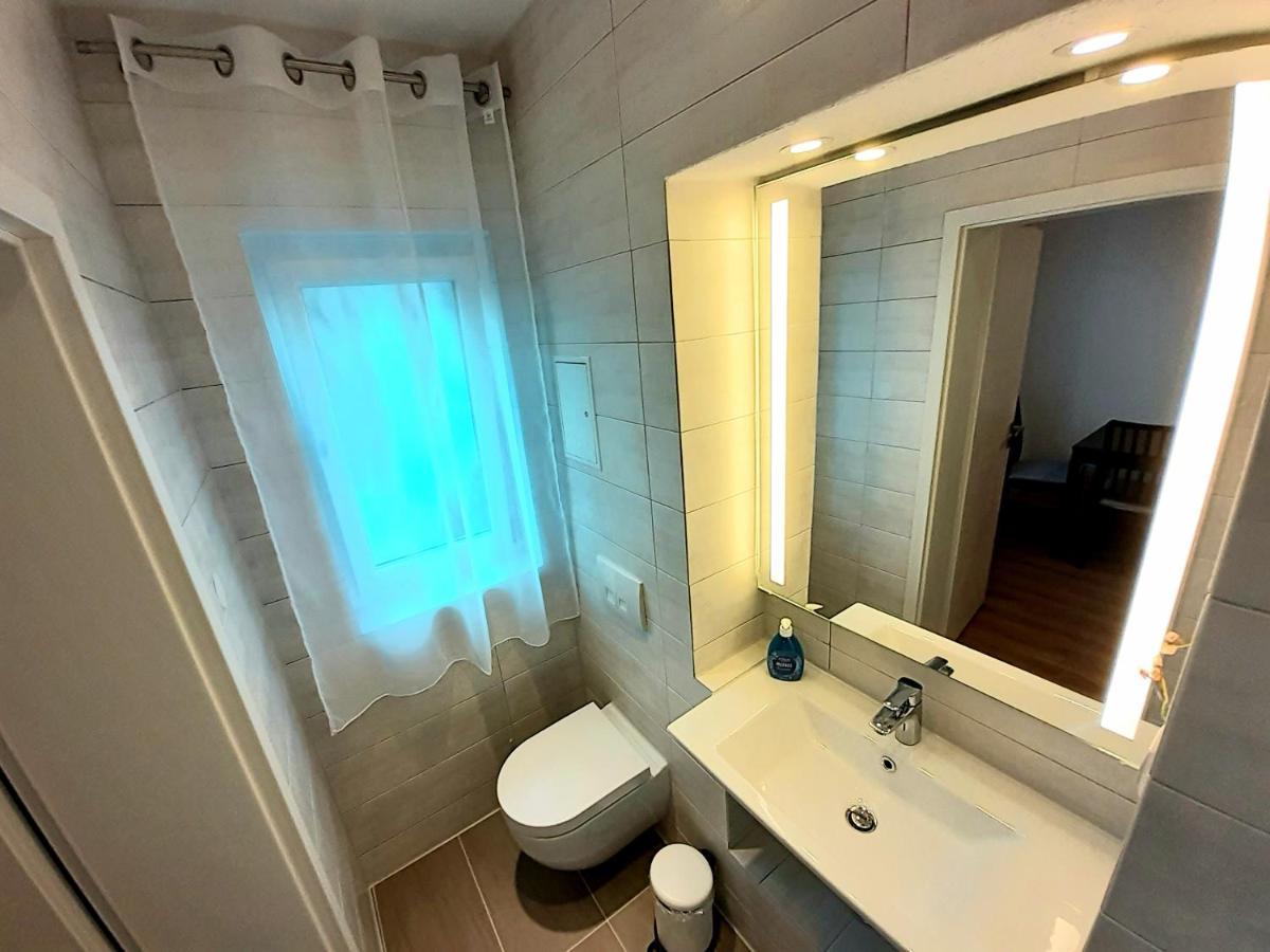 Modernes Apartment Metzingen 2 Reutlingen Extérieur photo